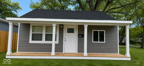 2925 Stuart St, Indianapolis, IN, 46218-2928 | Card Image