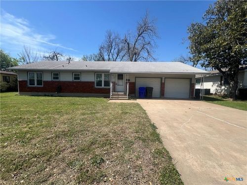 1324 N 60th St, Waco, TX, 76710-4177 | Card Image