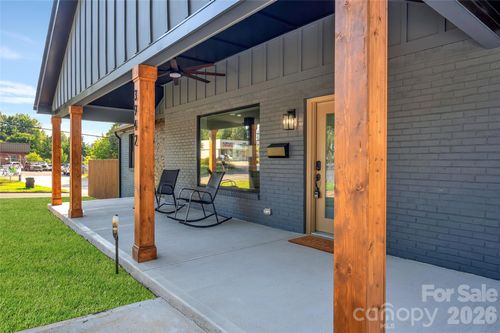 3942 Mcmillan St, Charlotte, NC, 28205-1751 | Card Image