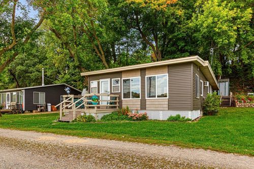 12-17493 Gary Trl, Faribault, MN, 55021 | Card Image