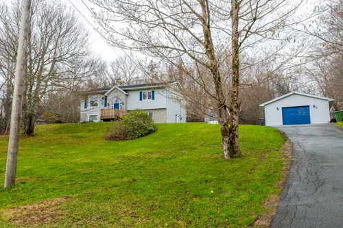 15 Bainbridge Court, Dartmouth, NS, B2Z1J5 | Card Image