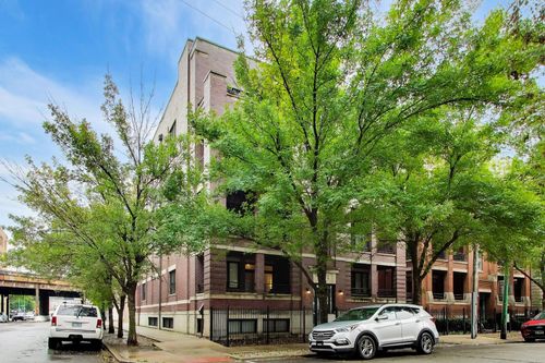 3n-693 Peoria St, Chicago, IL, 60642-6004 | Card Image