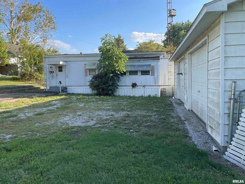 312 E Randolph St, Mc Leansboro, IL, 62859-1543 | Card Image