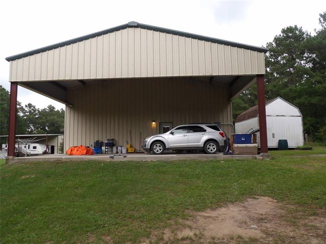 REAR OF HOME | Image 17