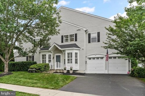 24 Henley Dr, GLEN MILLS, PA, 19342-2610 | Card Image