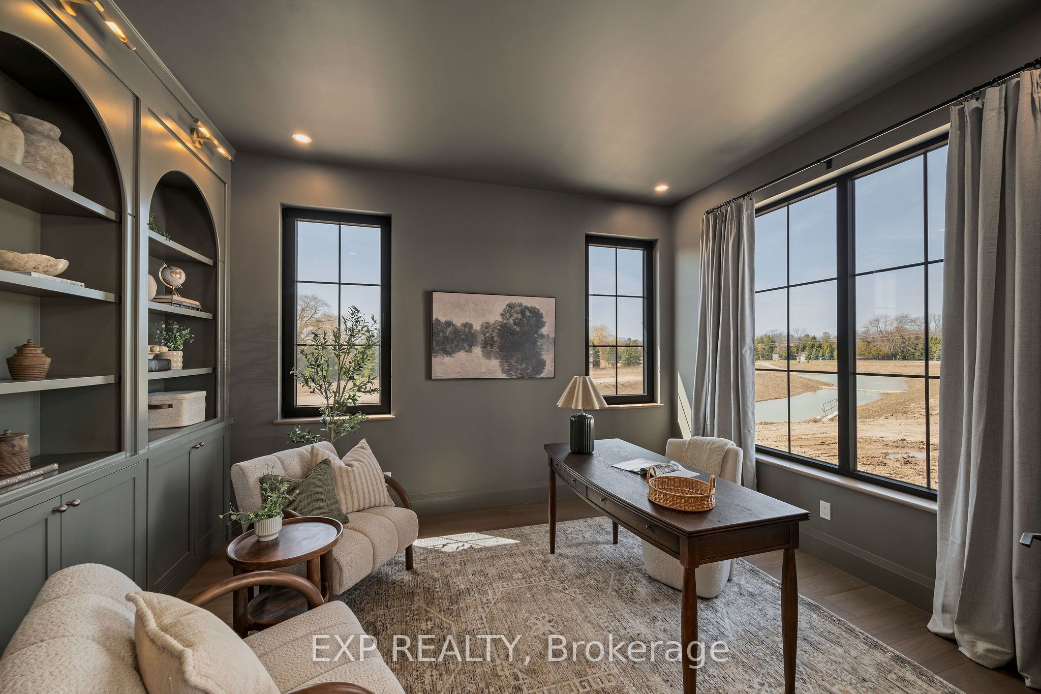 Residential in Lambton Shores 4