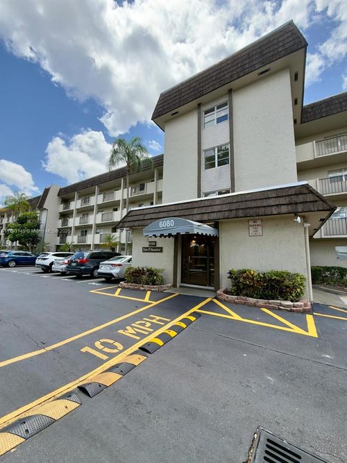 apt-205-6080 Nw 44th St, Lauderhill, FL, 33319-4436 | Card Image