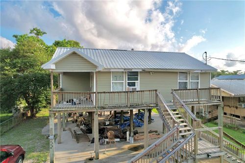 111 Oleander St, Chauvin, LA, 70344-3804 | Card Image