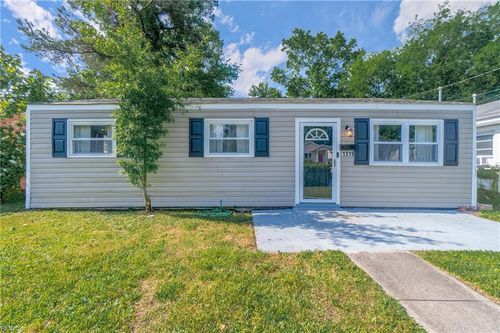1319 W 41st St, Norfolk, VA, 23508-2301 | Card Image