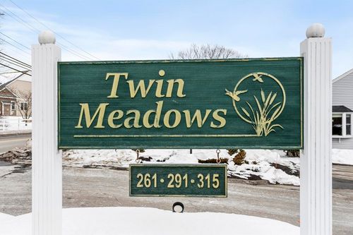 unit-1-315 Broadway Rd, Dracut, MA, 01826-2739 | Card Image