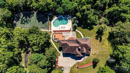7780 E Miami River Rd, Colerain Twp, OH, 45247-2442 | Card Image