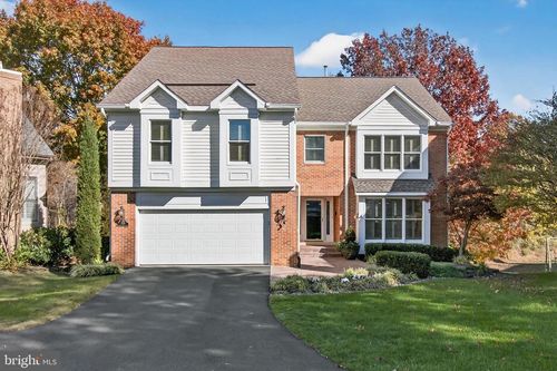 7526 Walnut Hill Ln, FALLS CHURCH, VA, 22042-3539 | Card Image