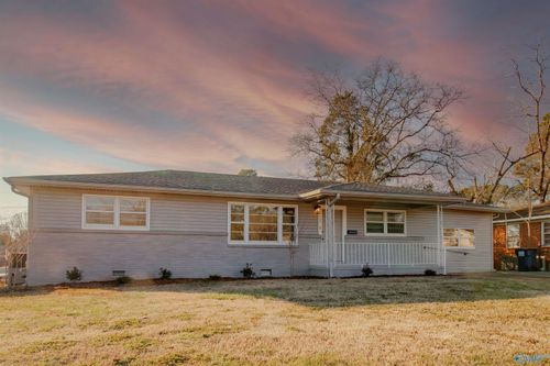 2207 La Salle Road Nw, Huntsville, AL, 35810 | Card Image