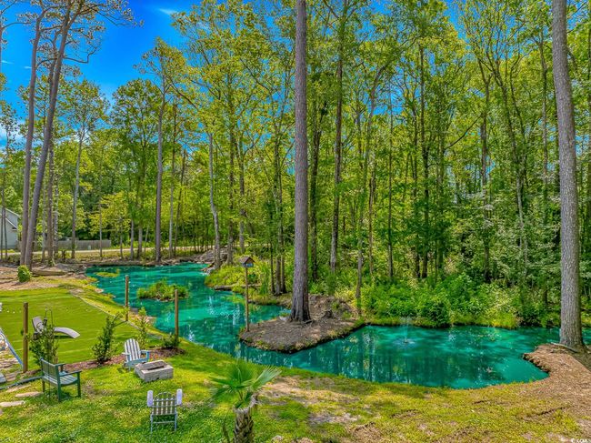 View of swimming pool | Image 31