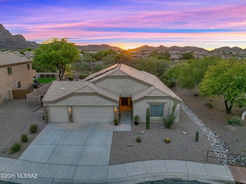 7169 W Oracle Ridge Trail, Tucson, AZ, 85743 | Card Image