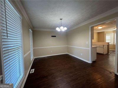 2247 June Court Sw, House other with 3 bedrooms, 2 bathrooms and null parking in Marietta GA | Image 3