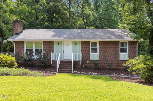 7916 Foxwood Dr, Raleigh, NC, 27615-4816 | Card Image