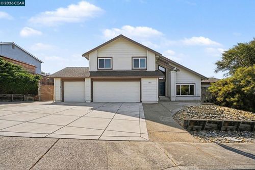 2921 Bluebell Cir, Antioch, CA, 94531 | Card Image
