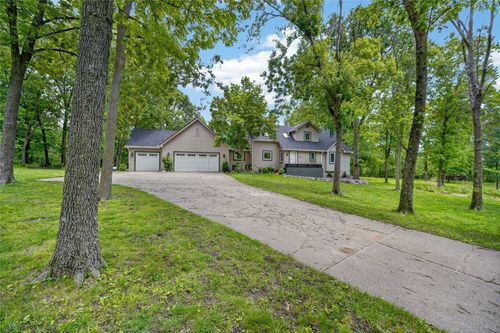 32432 Northwoods Rd, Adel, IA, 50003-8626 | Card Image