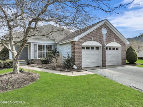 8 Bellflower Dr, Lakewood, NJ, 08701-7363 | Card Image