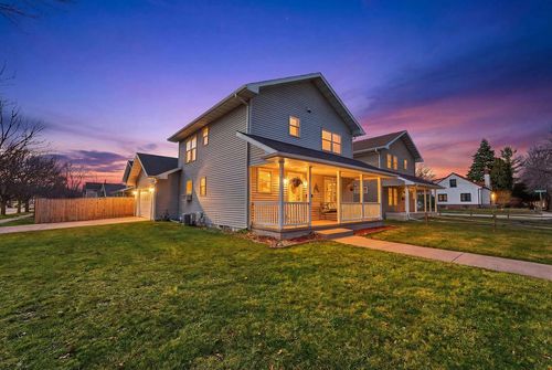 204 N Park Avenue, Fond Du Lac, WI, 54935 | Card Image