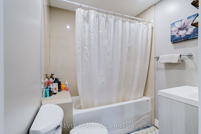524 Fergo Ave, House attached with 4 bedrooms, 3 bathrooms and 2 parking in Mississauga ON | Image 38