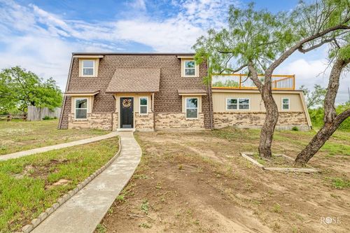 72 Loch Lomond Rd, San Angelo, TX, 76901-9515 | Card Image