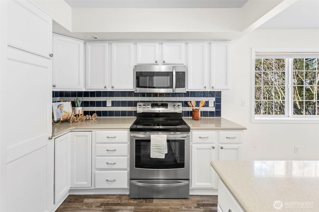 4001 Flora Dr, House other with 3 bedrooms, 2 bathrooms and 1 parking in Fircrest WA | Image 5