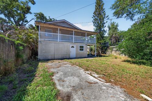 114 W Wilder Ave, TAMPA, FL, 33603-2061 | Card Image