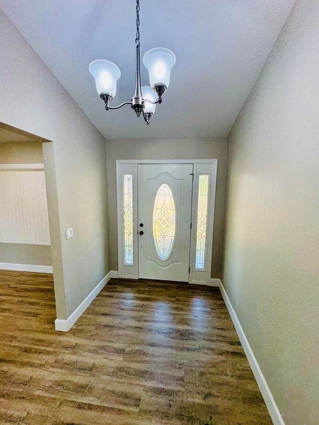 27057 Avenue 196, House other with 3 bedrooms, 2 bathrooms and null parking in Strathmore CA | Image 5