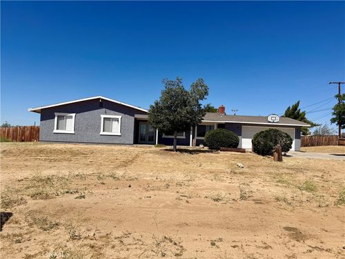 18393 Mojave St, Hesperia, CA, 92345-5464 | Card Image