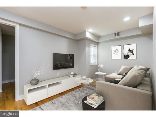 apt-b-1233 N 16th St, PHILADELPHIA, PA, 19121-5048 | Card Image