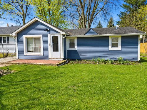 37854 N Harper Rd, Beach Park, IL, 60087-2229 | Card Image