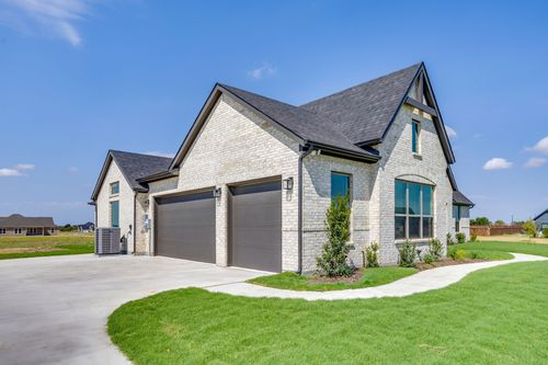 10611 Rye Bread Ln, Venus, TX, 76084-4031 | Card Image