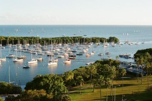 apt-16b-2843 S Bayshore Dr, Coconut Grove, FL, 33133-6024 | Card Image