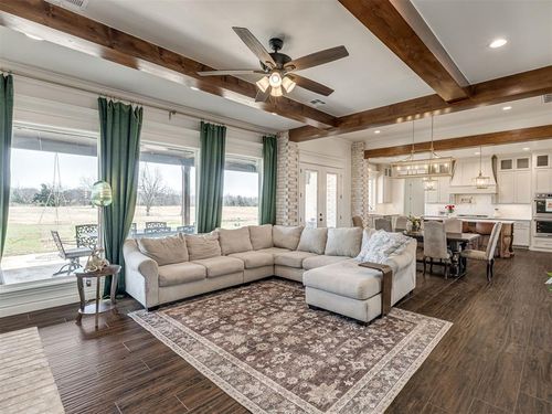 336131 E Creek Crossing Rd, Meeker, OK, 74855-5829 | Card Image