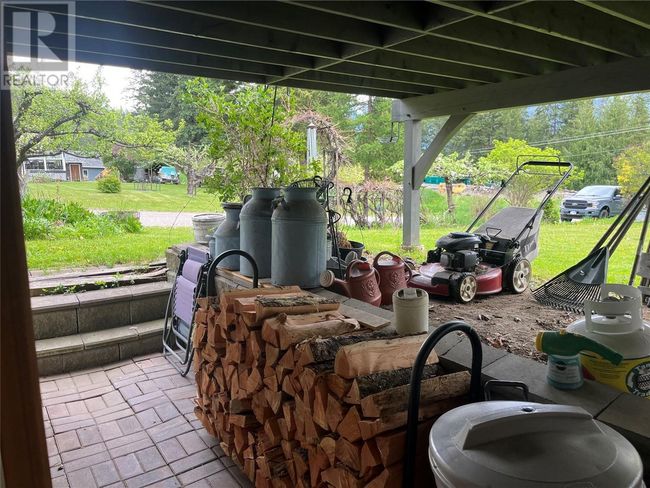 130 8 Th St, House other with 2 bedrooms, 3 bathrooms and null parking in Kaslo BC | Image 72
