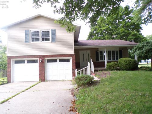 87 Bethany Dr, Fremont, OH, 43420-9462 | Card Image