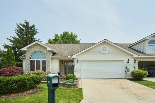 15188 Trails Landing, Strongsville, OH, 44136 | Card Image