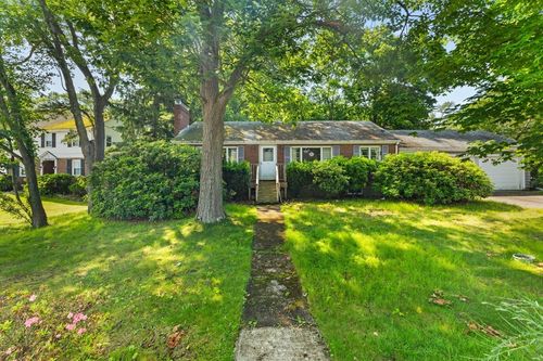 258 Kendrick St, Needham, MA, 02494-2714 | Card Image