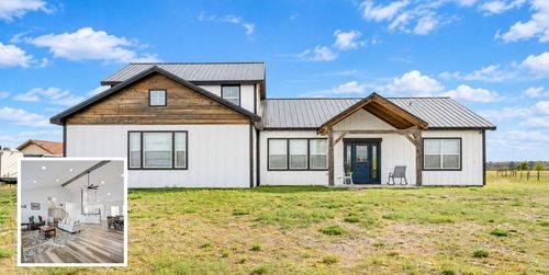 26 Mountain Vista Dr, Big Timber, MT, 59011-7888 | Card Image