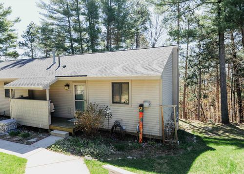 11255 E Fort Rd, Suttons Bay, MI, 49682-9638 | Card Image