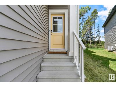 7340 Chivers Cres Sw, House other with 3 bedrooms, 3 bathrooms and null parking in Edmonton AB | Image 2