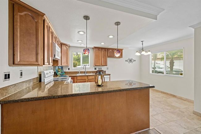 APT-38 - 31916 Del Cielo Este, Condo with 2 bedrooms, 2 bathrooms and 2 parking in Bonsall CA | Image 14