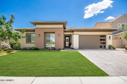1511 E Lynx Way, Gilbert, AZ, 85298-8818 | Card Image