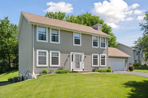 1011 Wesley Ct, Rockford, MN, 55373-9391 | Card Image
