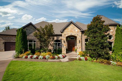 11 Highfield Cv, Little Rock, AR, 72211-2972 | Card Image