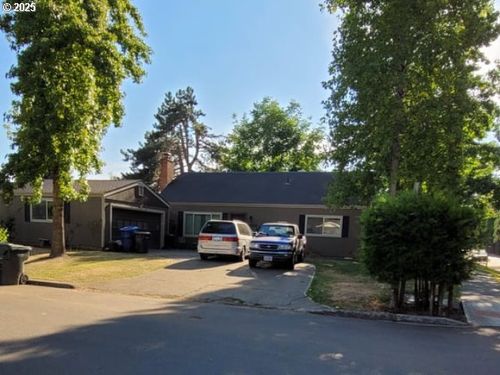 7033 8th Ct Ne, Keizer, OR, 97303-3402 | Card Image