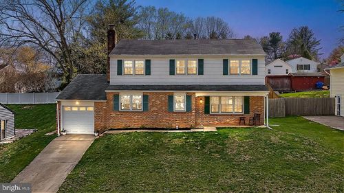 13 N Wynwyd Dr, NEWARK, DE, 19711-7424 | Card Image