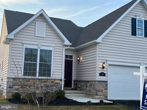 131 Hengst Farm Ln, SMYRNA, DE, 19977-4718 | Card Image